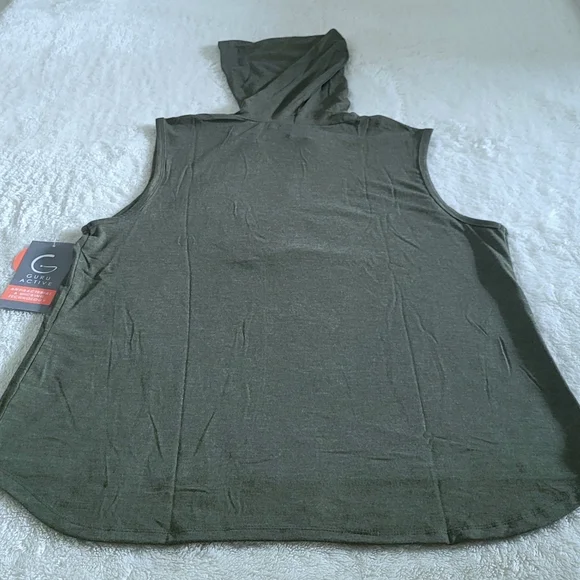 Guru Active🏃‍♀️ "Adventure is Calling"🚵‍♀️ Muscle💪Tee👕 with Hood - NWT - Picture 14 of 14